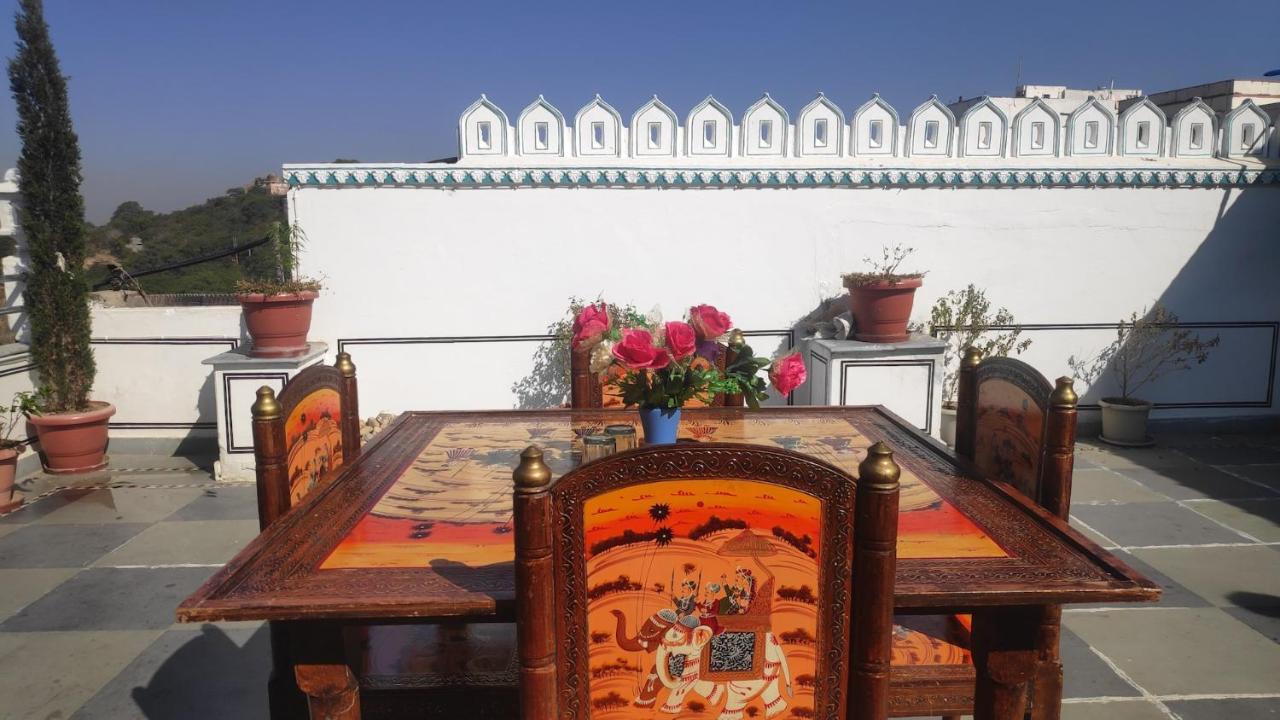 Chittorgarh Fort Haveli Bed and Breakfast Exterior foto