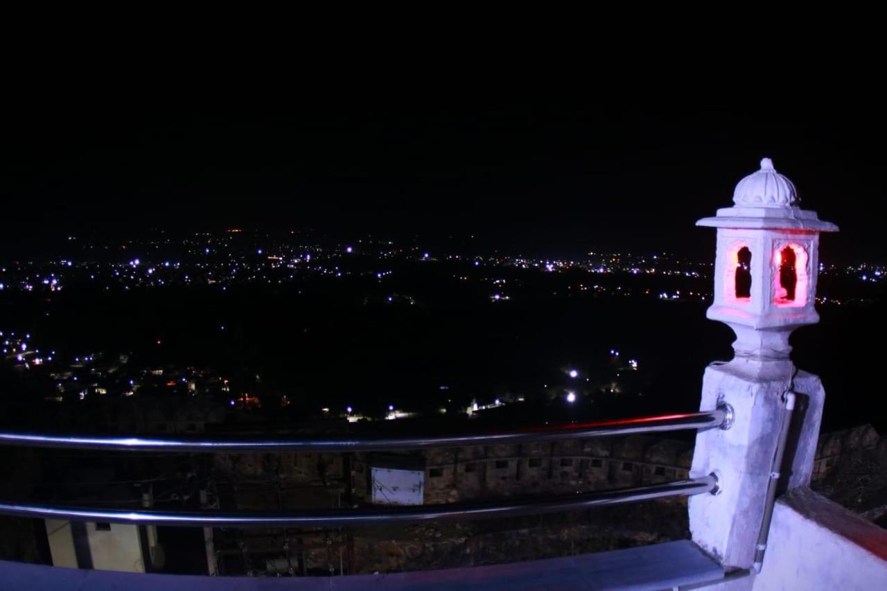 Chittorgarh Fort Haveli Bed and Breakfast Exterior foto